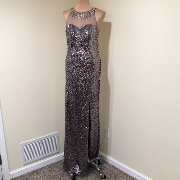 NWT Kasey J Dusty Purple Sequin High Mesh Illusion Rhinestone Neck Gown Size 12 - Picture 4 of 11